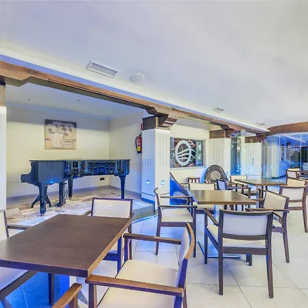 Torre Azul & - Adults Only Hotel 4*